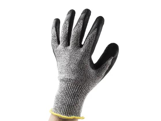 Reasons for developing industrial protective gloves