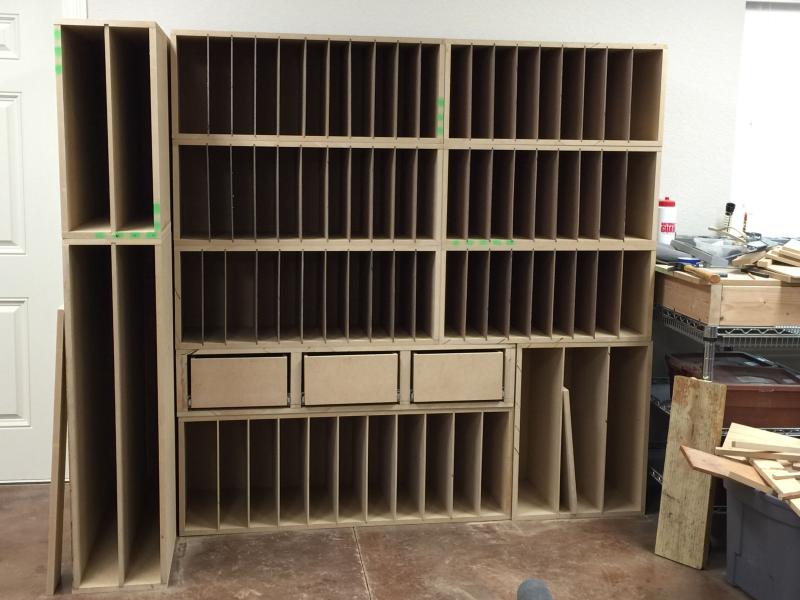 What Are The Benefits of Using A Stained Glass Rack for Storage?
