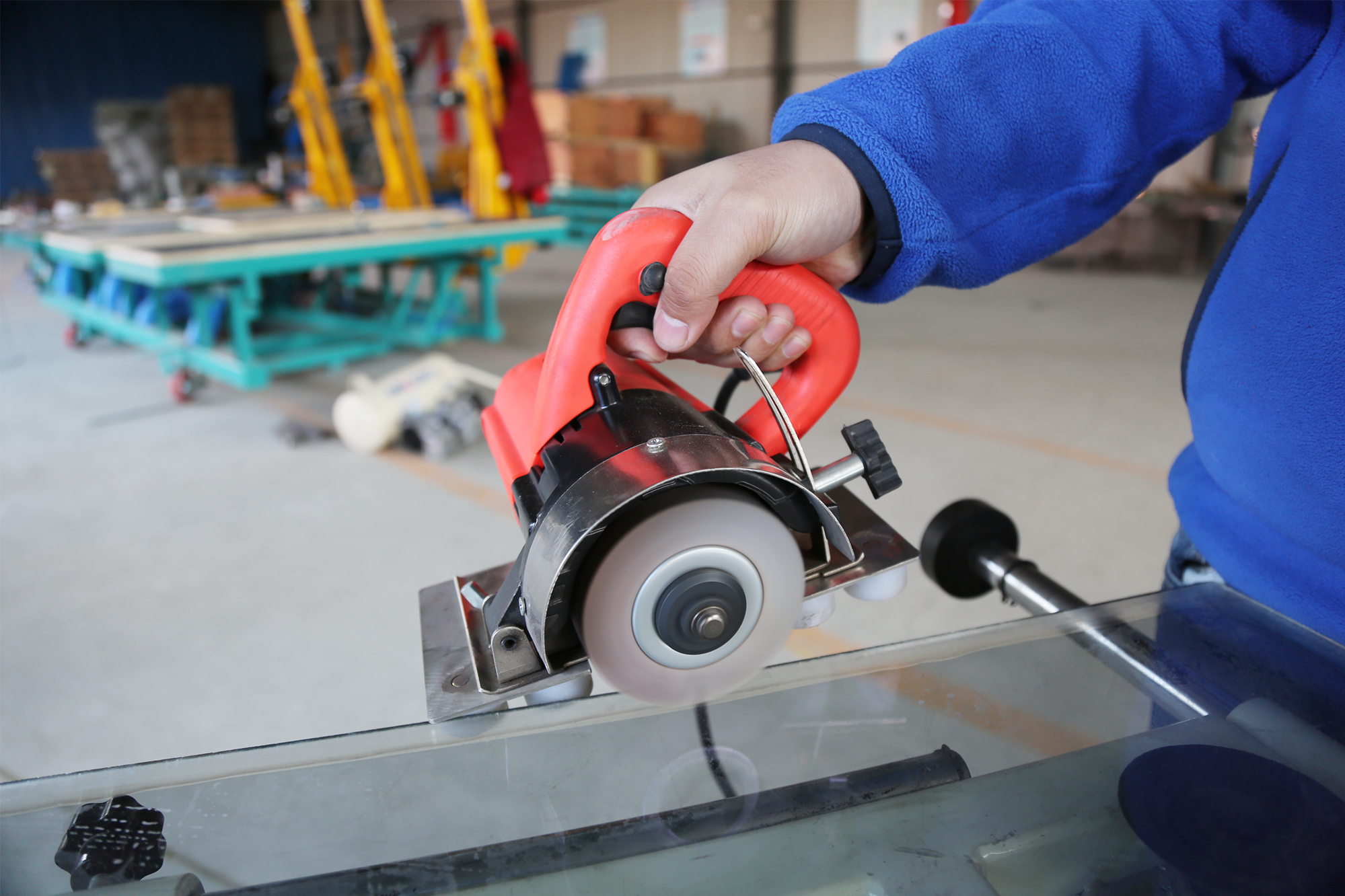 One Hand Low-E Coating Removing Machine