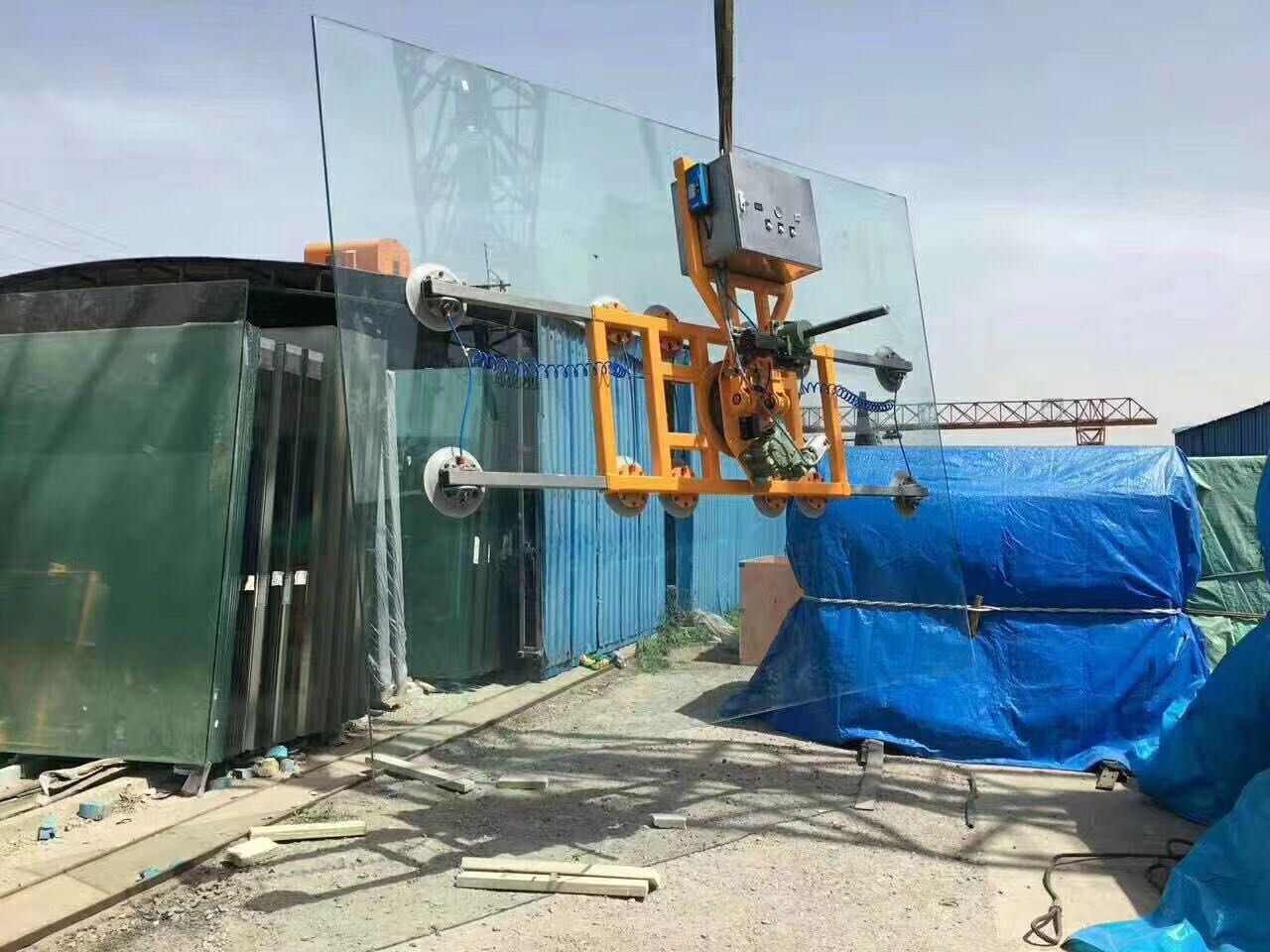 Electrical Glass Lifter Sucker With Electrical Tilting and Electrical Rotating